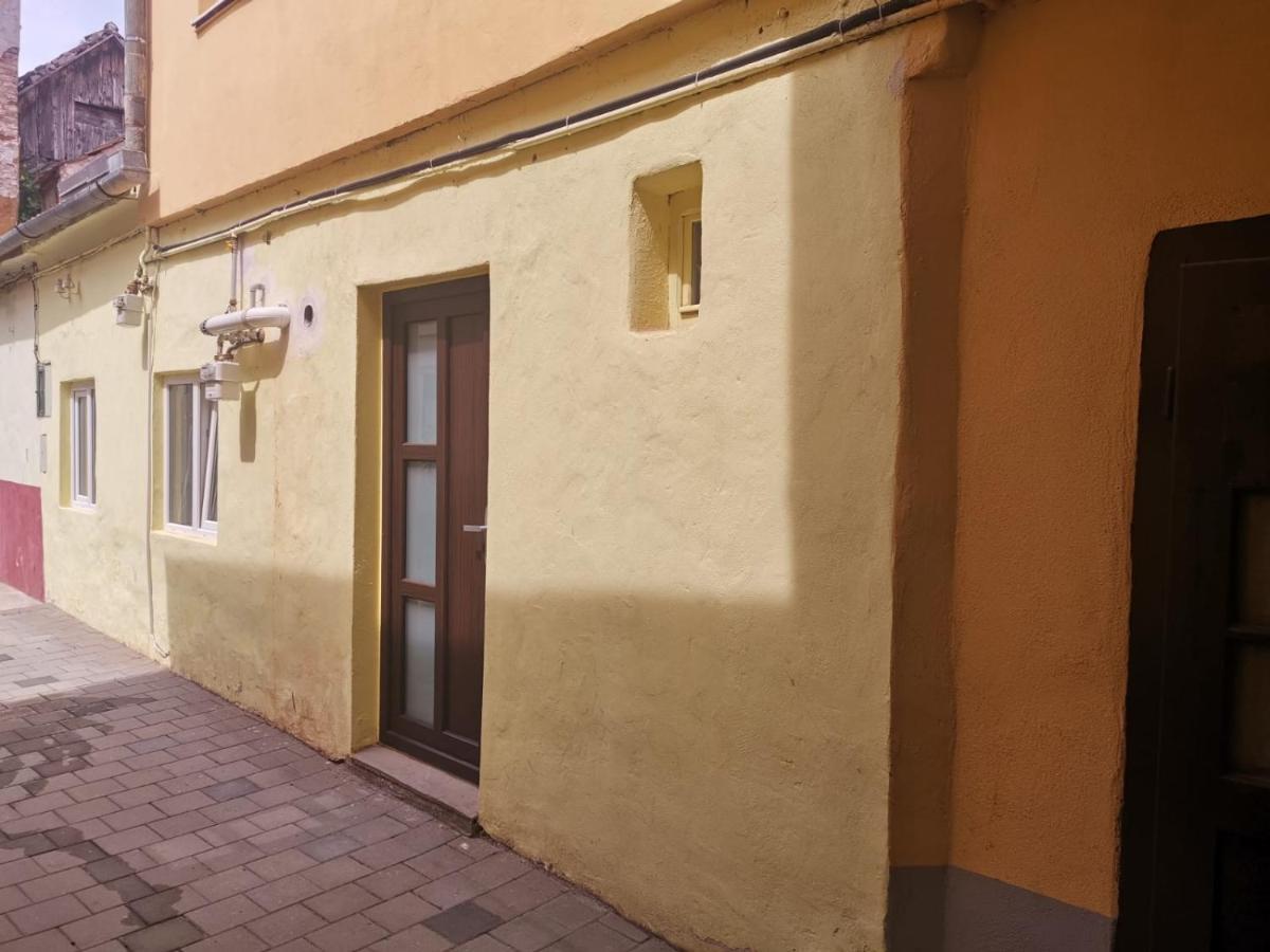 Garsoniera Vivere Сибиу Экстерьер фото