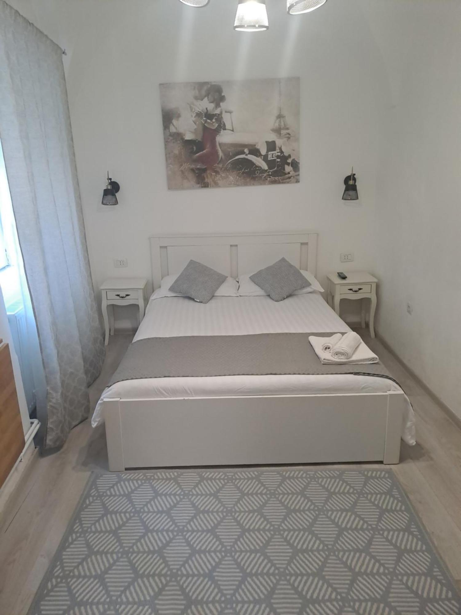 Garsoniera Vivere Сибиу Экстерьер фото