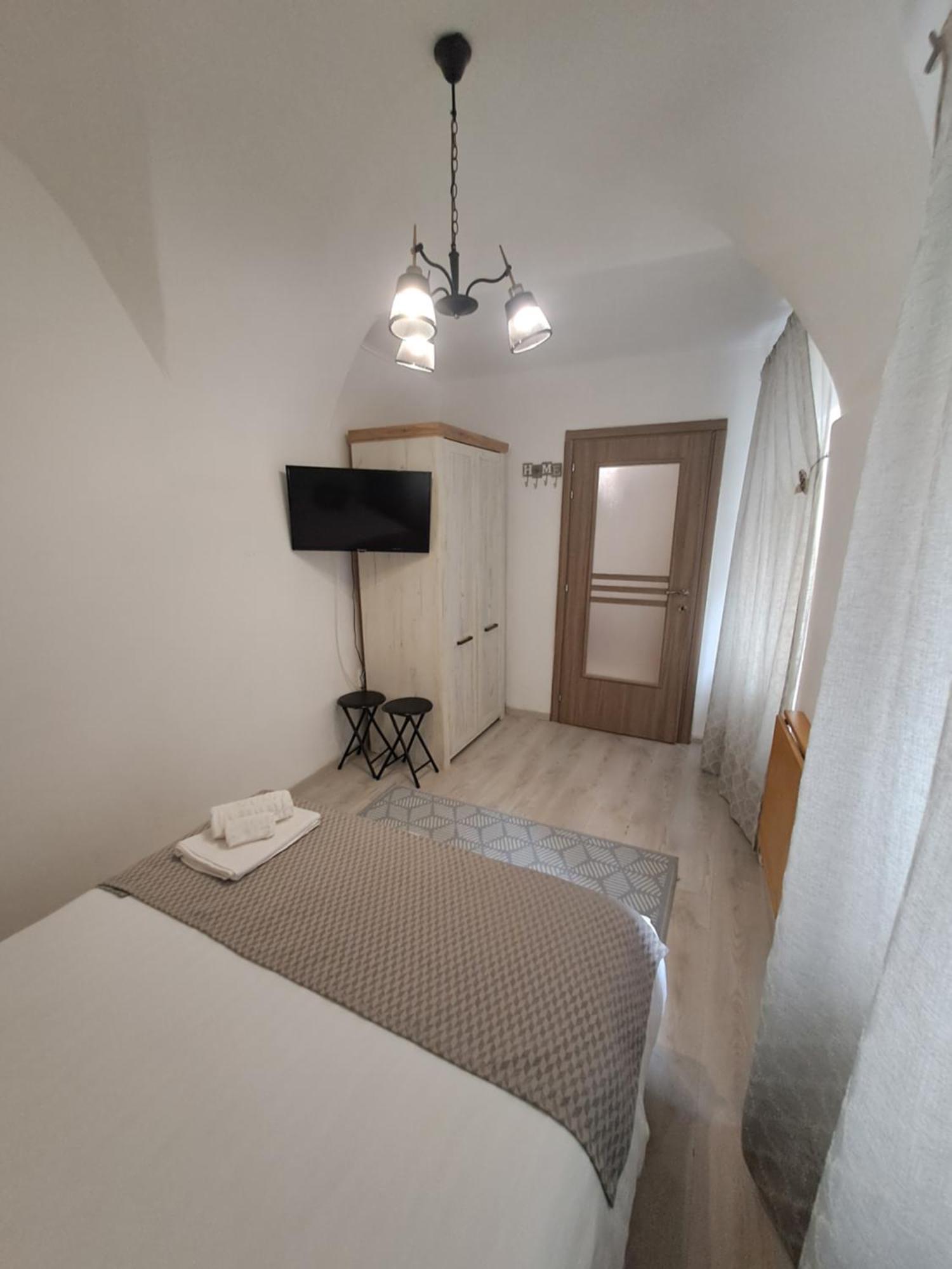 Garsoniera Vivere Сибиу Экстерьер фото